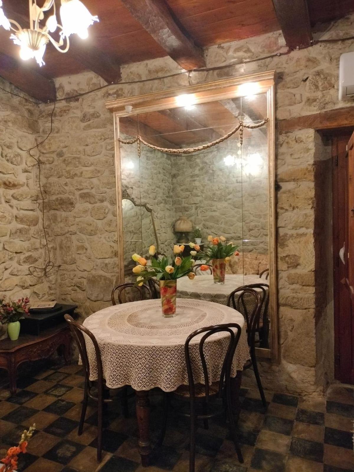 Casa Di Pietra Villa Usellus Eksteriør bilde