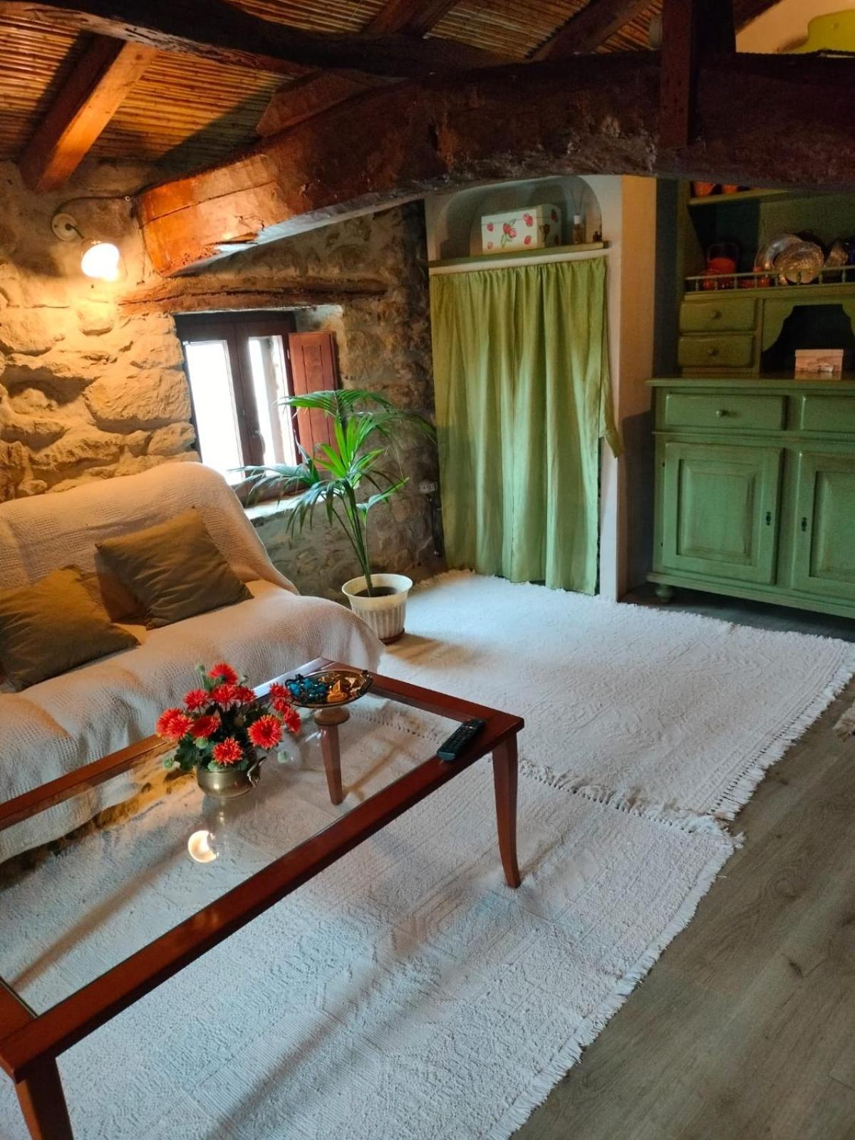 Casa Di Pietra Villa Usellus Eksteriør bilde