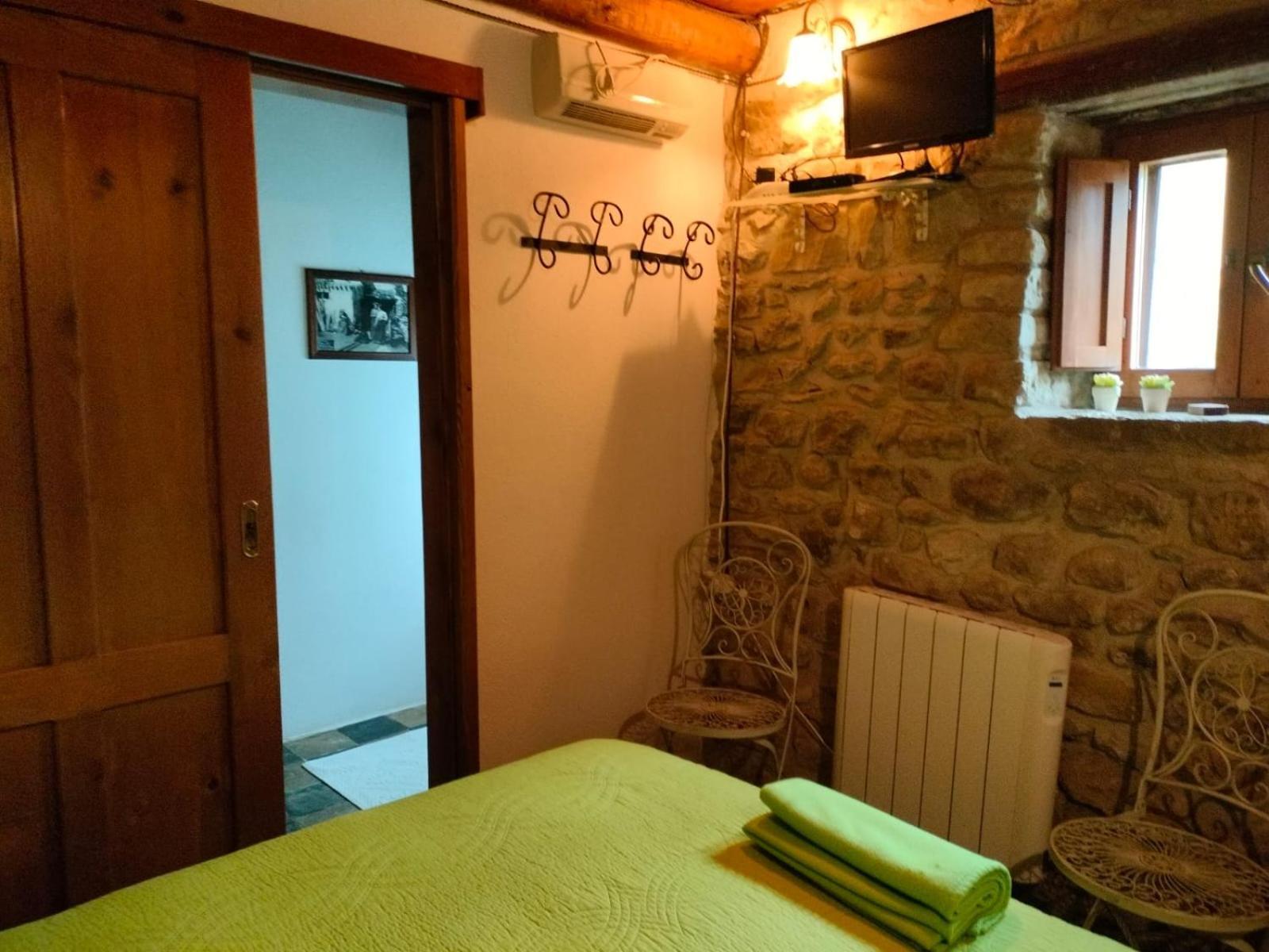 Casa Di Pietra Villa Usellus Eksteriør bilde